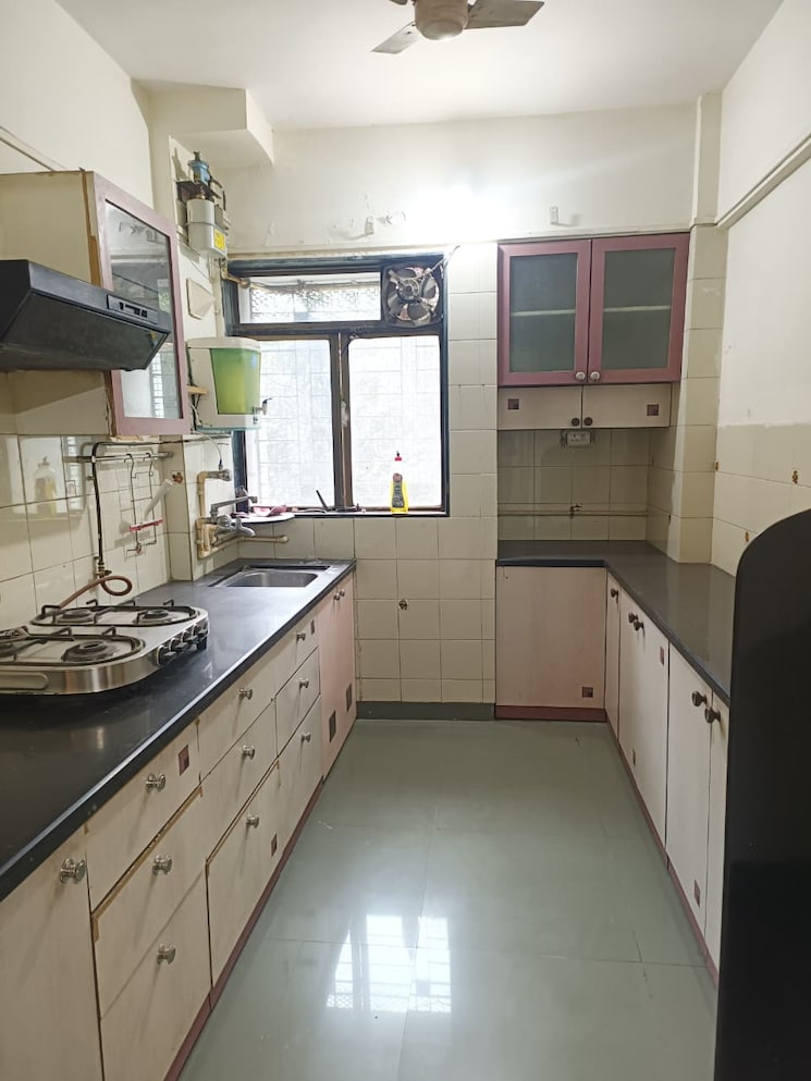 Kitchen, thane west 2.5 Bedroom 750 Sq.Ft. Apartment In Thane West Thane 9363926