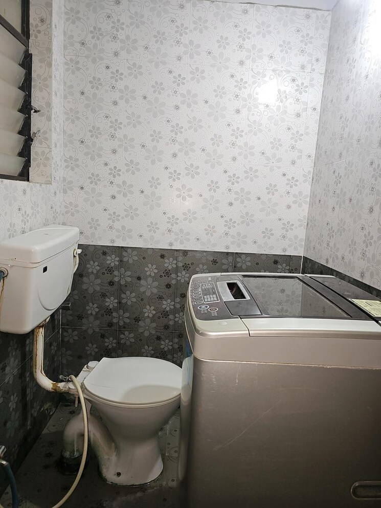 Bathroom, goel-ganga-constella 2 Bedroom 950 Sq.Ft. Apartment In Kharadi Pune 9363925