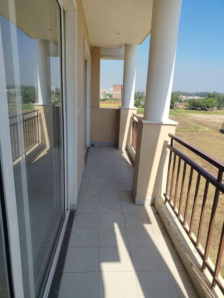 Balcony, sushma-valencia 3 Bedroom 1800 Sq.Ft. Apartment In International Airport Road Zirakpur 9363941