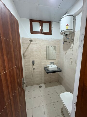 Bathroom in 3 BHK Apartment at VIP Ashiana Homes, Vip Road – for Rent