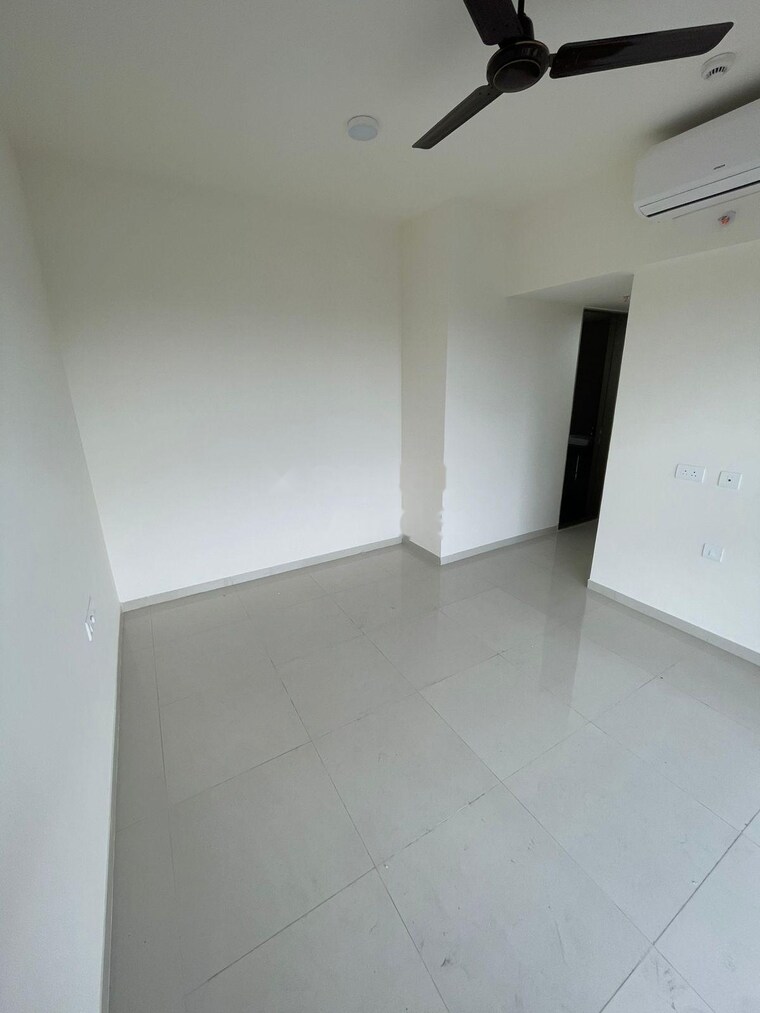 Room, lodha-woods 2 Bedroom 659 Sq.Ft. Apartment In Kandivali East Mumbai 9363961