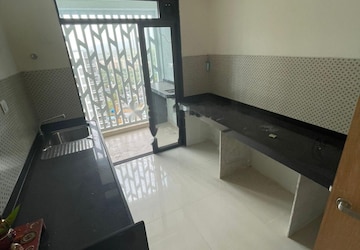 Team Area in 2 BHK Apartment at Lodha Woods, Kandivali East – for Rent