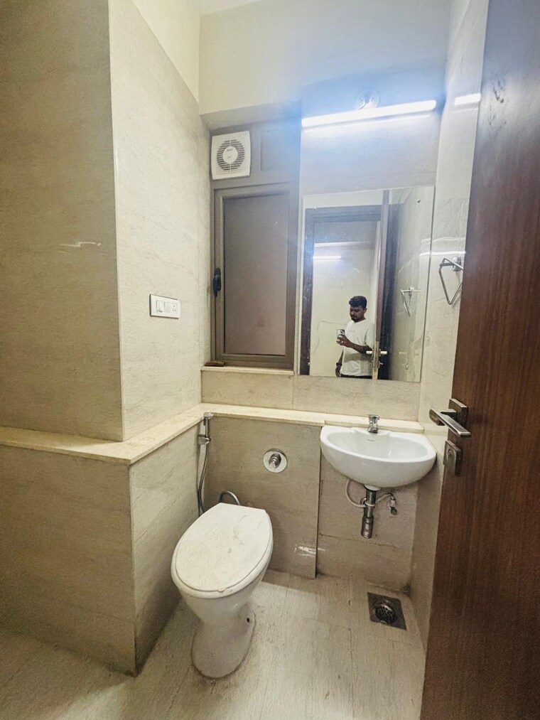 Master Bedroom, sheth-auris-serenity-tower-2 3.5 Bedroom 1700 Sq.Ft. Apartment In Malad West Mumbai 9364003