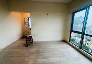 Room in 3.5 BHK Apartment at Sheth Auris Serenity Tower 2, Malad West – for Rent