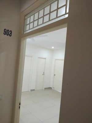 Room in 2 BHK Apartment at AVL 36 Gurgaon, Sector 36 – for Rent