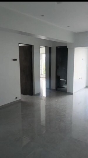 2 BHK Apartment For Rent in Tattva Mittal Cove, Andheri West