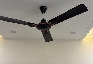 Furnished Amenities in 4 BHK Builder Floor at Omaxe Silver Birch, North Mullanpur – for Rent