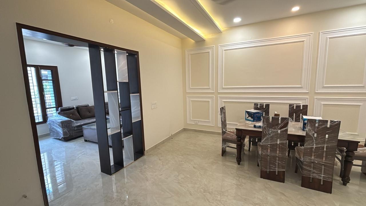 4 BHK + Extra Room Builder Floor For Rent in Omaxe Silver Birch