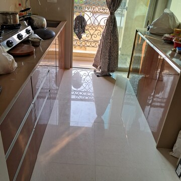 Team Area in 2 BHK Apartment at Satguru Florence, Kasarvadavali – for Rent