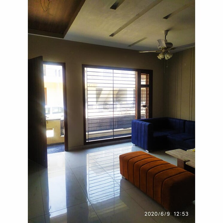 Room, bhai randhir singh nagar 2 Bedroom 3203 Sq.Ft. Builder Floor In Bhai Randhir Singh Nagar Ludhiana 9364038