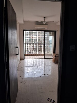 1 BHK Apartment For Rent in Regency Anantam, Dombivli East