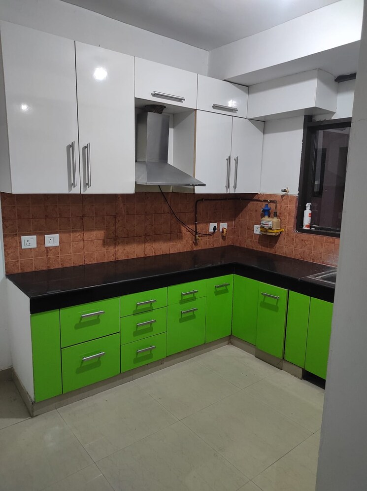 Kitchen, eldeco-mystic-greens 3 Bedroom 1731 Sq.Ft. Apartment In Omicron I Greater Noida Greater Noida 9364036