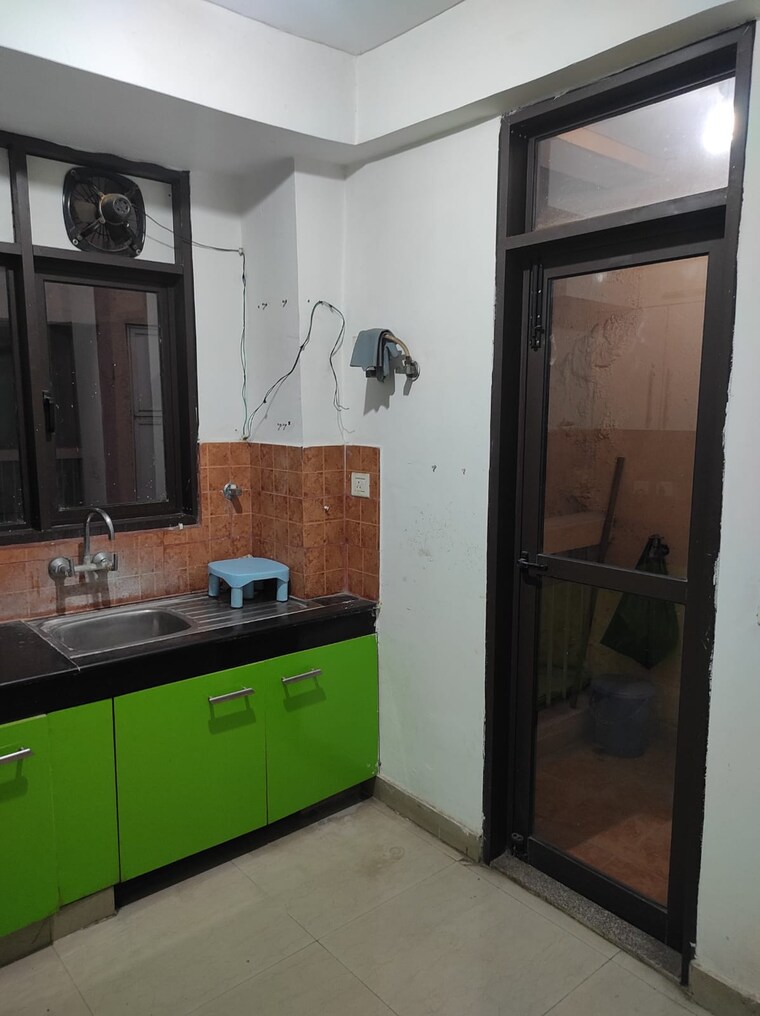 Kitchen, eldeco-mystic-greens 3 Bedroom 1731 Sq.Ft. Apartment In Omicron I Greater Noida Greater Noida 9364036