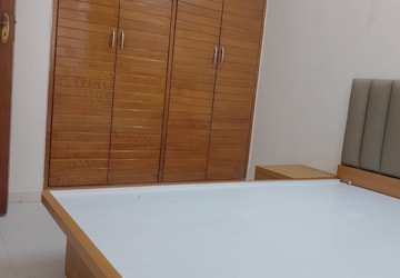 Room in 1 BHK Apartment at Prestige Residency Thane, Ghodbunder Road – for Rent