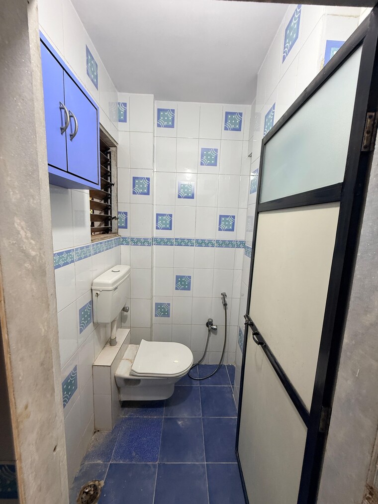 Bathroom, prestige-residency-thane 1 Bedroom 552 Sq.Ft. Apartment In Ghodbunder Road Thane 9364086