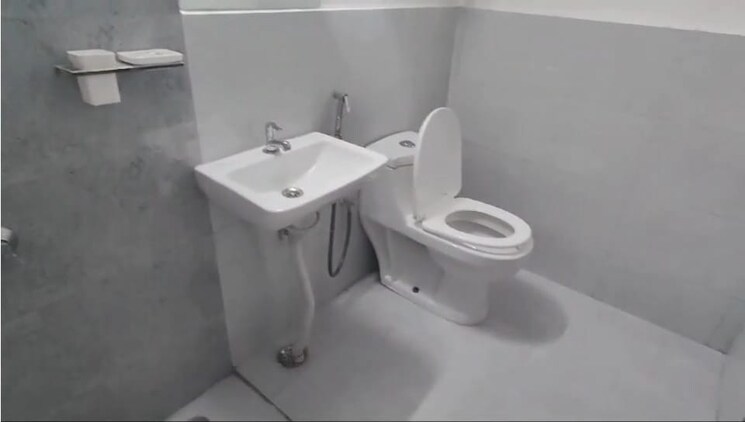 Bathroom, suncity-avenue-76 2 Bedroom 735 Sq.Ft. Apartment In Sector 76 Gurgaon 9364099