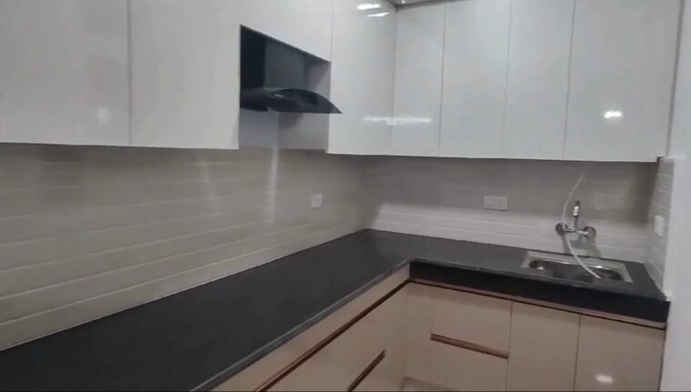 Kitchen, suncity-avenue-76 2 Bedroom 735 Sq.Ft. Apartment In Sector 76 Gurgaon 9364099