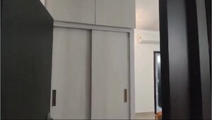 Room in 2 BHK Apartment at Suncity Avenue 76, Sector 76 – for Rent