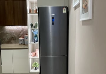 Furnished Amenities in 3 BHK Apartment at Divine CHS Powai, Bsnl Colony – for Sale