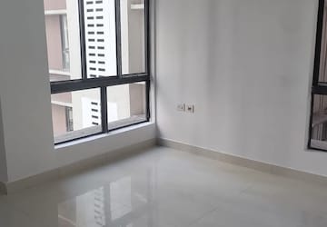 Room in 3 BHK Apartment at DTC Southern Heights, Joka – for Rent