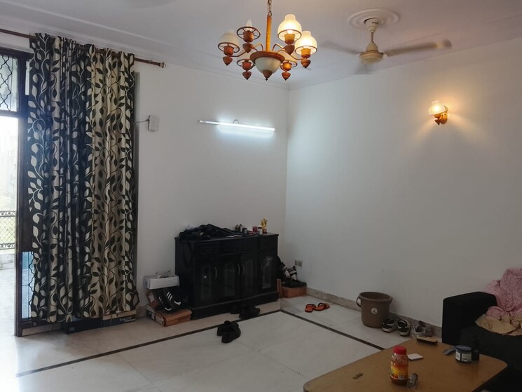 Living Room, malviya nagar 3 Bedroom 125 Sq.Yd. Builder Floor In Malviya Nagar Delhi 9364122