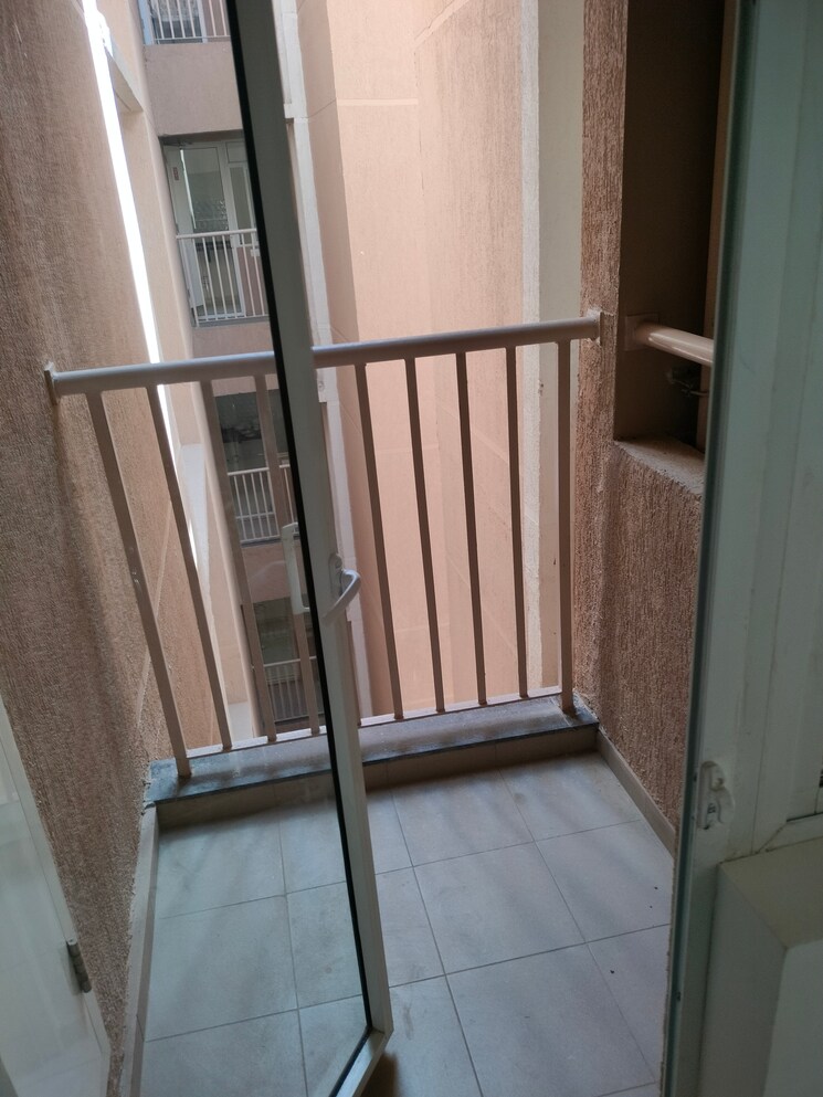 Balcony, godrej-green-vistas 2 Bedroom 641 Sq.Ft. Apartment In Mahalunge Pune 9364134