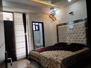 Bedroom in 2 BHK Builder Floor at Rajguru Nagar – for Rent