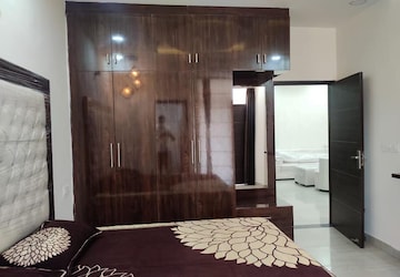 Bedroom in 2 BHK Builder Floor at Rajguru Nagar – for Rent