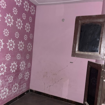Furnished Amenities in 2.5 BHK Independent House at Nangla Enclave, Sector 51 – for Sale