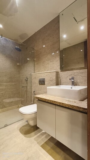 Bathroom in 4 BHK Apartment at Ambience Tiverton, Sector 50 – for Rent