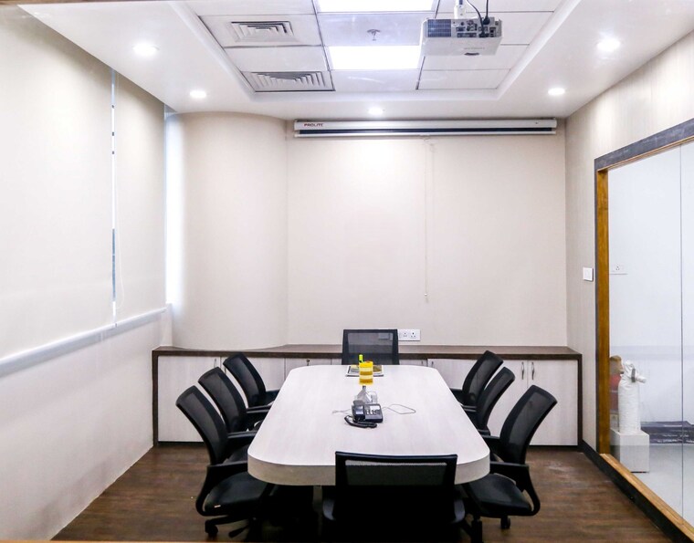 Team Area, viman nagar Commercial Office Space 2300 Sq.Ft. In Viman Nagar Pune 9364133