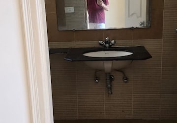 Furnished Amenities in 3 BHK Apartment at VVIP Addresses, Raj Nagar Extension – for Rent