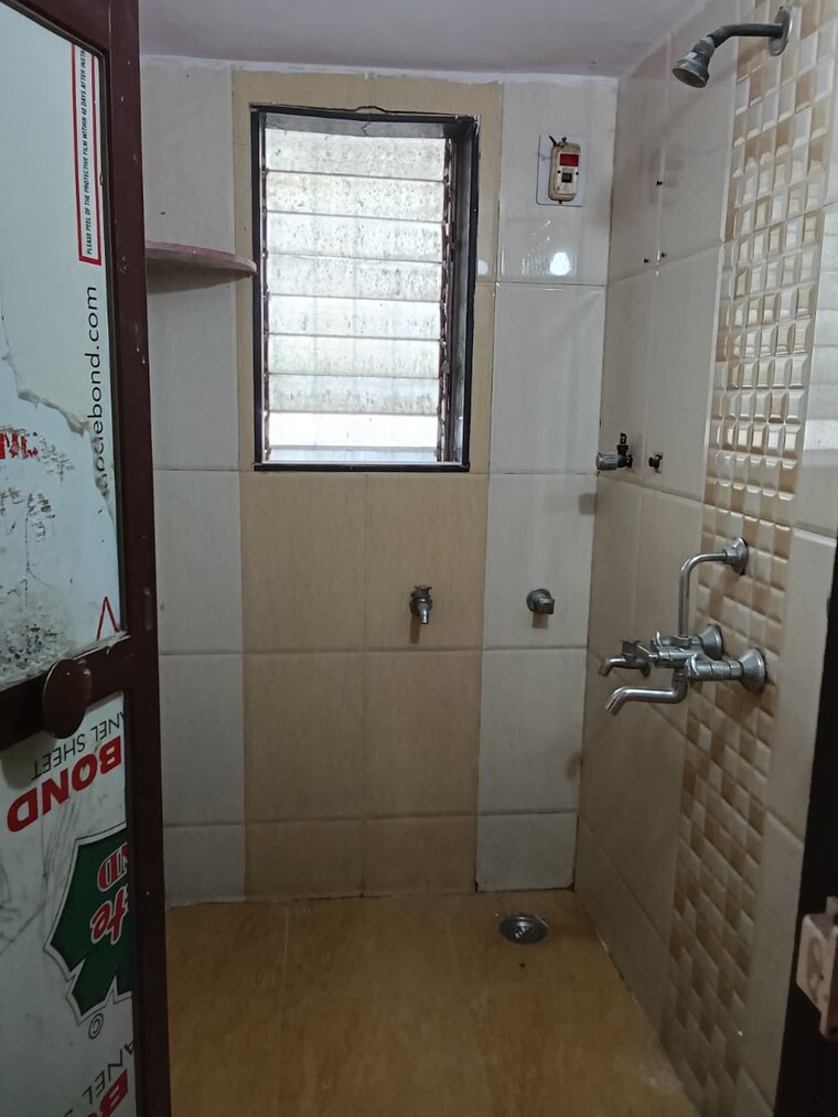 Bathroom, sheetal-chs-thakurli 1 Bedroom 640 Sq.Ft. Apartment In Thakurli Thane 9364191