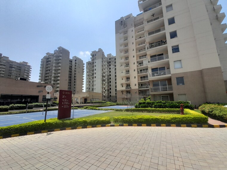 Exterior View, sushma-grande-nxt 1 Bedroom 651 Sq.Ft. Apartment In Lohgarh Zirakpur 9364189