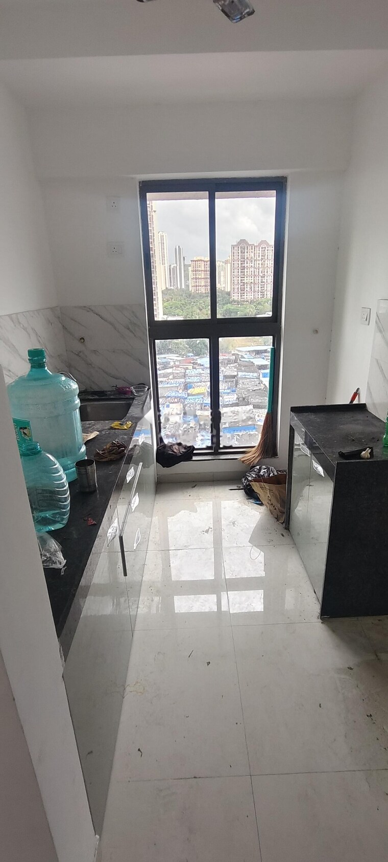Kitchen, uk-iridium 1 Bedroom 381 Sq.Ft. Apartment In Kandivali East Mumbai 9364211