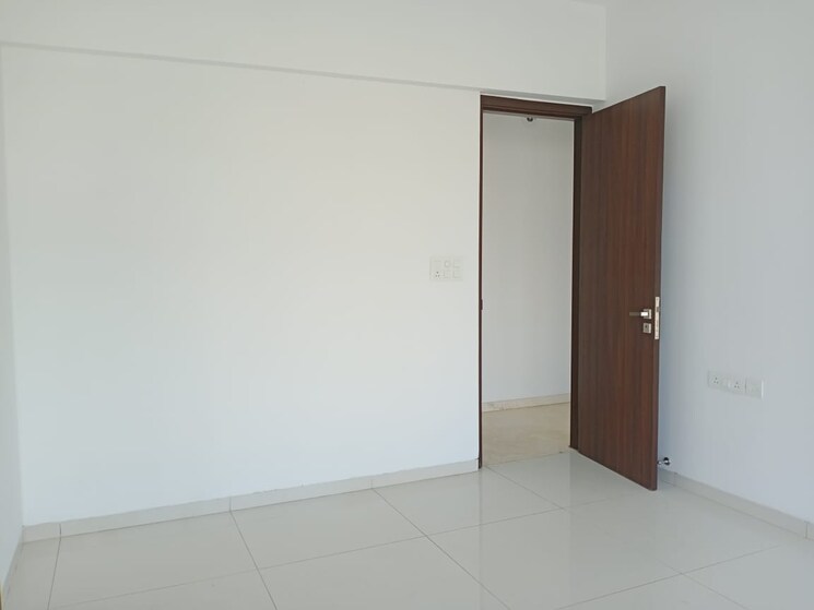 Room, runwal-elegante 2.5 Bedroom 1180 Sq.Ft. Apartment In Andheri West Mumbai 9364244