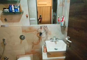 Team Area in 1 BHK Apartment at Sindhi Society Chembur, Chembur – for Sale