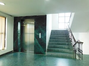 Room in  Office Space in IT/SEZ at Vasant Kunj – for Rent