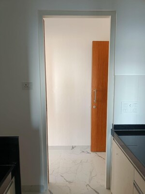 Room in 2 BHK Apartment at Dynamix Avanya, Dahisar East – for Rent