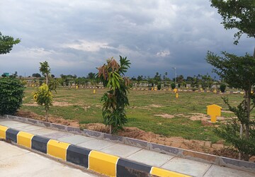 Plot – Garden View at Vasudaika Henley Woods, Nagreddipalli - for Sale