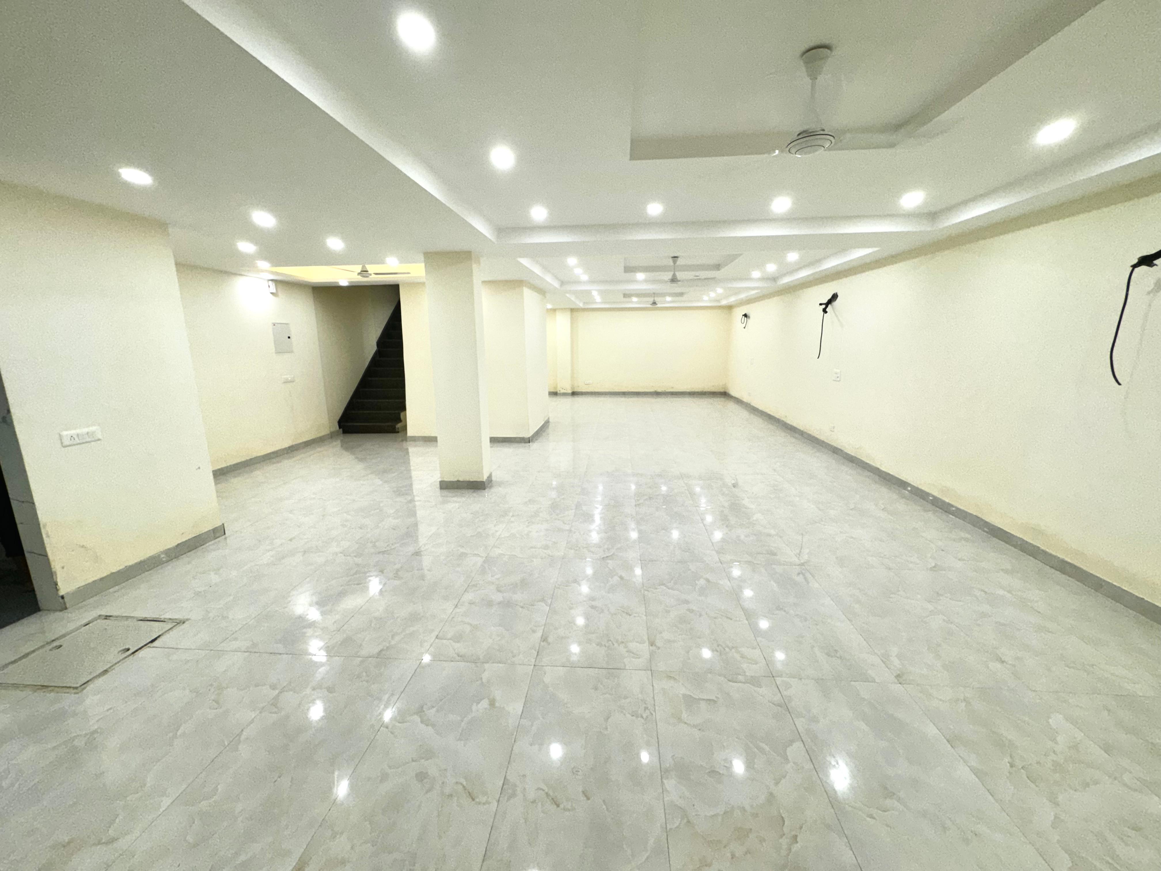 Office Space in IT/SEZ For Sale in Jangpura b 