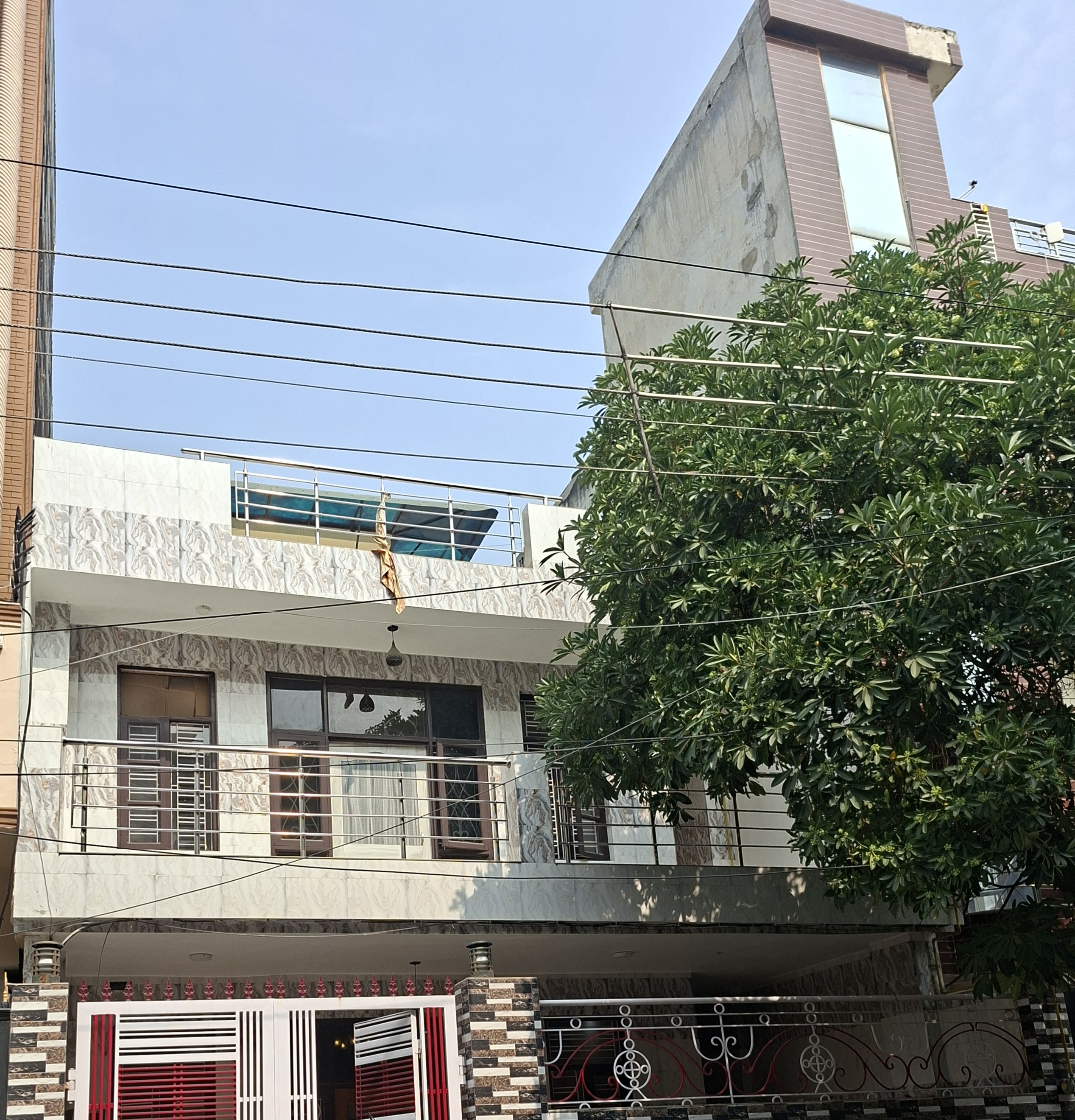 5 BHK 112 Sq.Mt. Independent House in RWA Apartments Sector 47