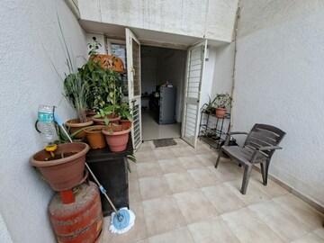 Team Area in 2 BHK Apartment at Bibwewadi – for Sale