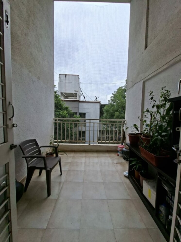 Balcony, bibwewadi 2 Bedroom 950 Sq.Ft. Apartment In Bibwewadi Pune 9364544