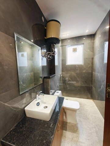 Bathroom in 2 BHK Builder Floor at Ansal Sushant Lok I, Sector 43 – for Rent