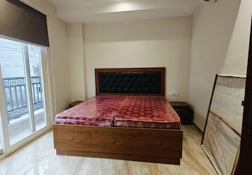 Bedroom in 2 BHK Builder Floor at Ansal Sushant Lok I, Sector 43 – for Rent