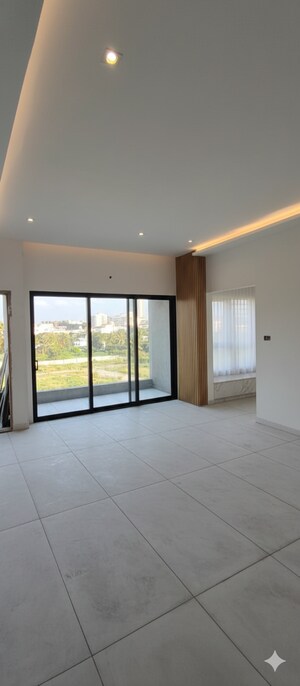 Room in 3 BHK Apartment at MS Ramaiah Green City Phase II, Nelamangala – for Sale