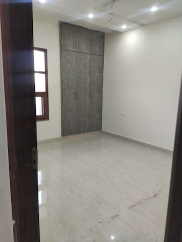 3 BHK Builder Floor For Sale in Virat Nagar