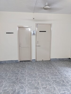  2 BHK Apartment at Sadashiv Peth – for Rent