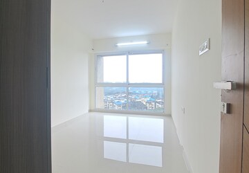 Furnished Amenities in 3.5 BHK Apartment at Moreshwar 19 East, Nerul – for Rent